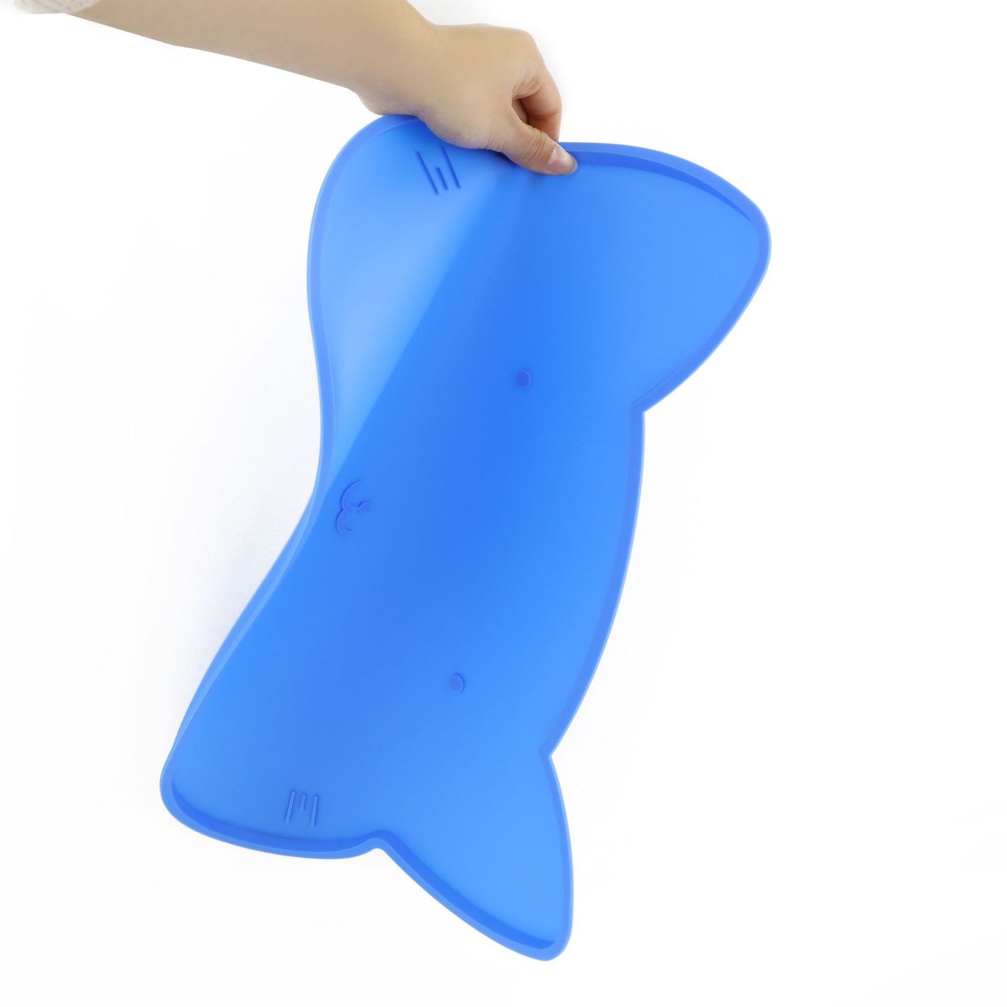 Non-slip style pet placemat for bowls and slow feeders