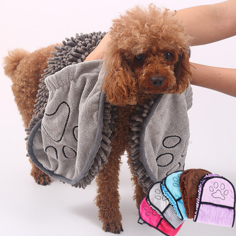 Cat being dried with NestPet microfiber pet bath towel